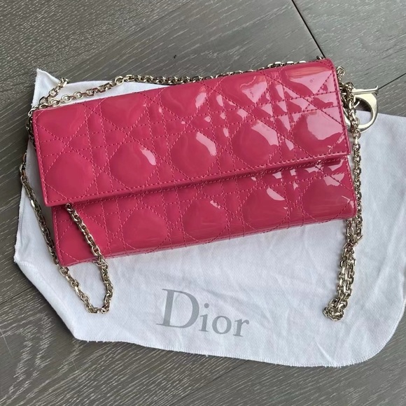 AUTHENTIC Dior wallet on chain pink patent leather - Picture 9 of 10